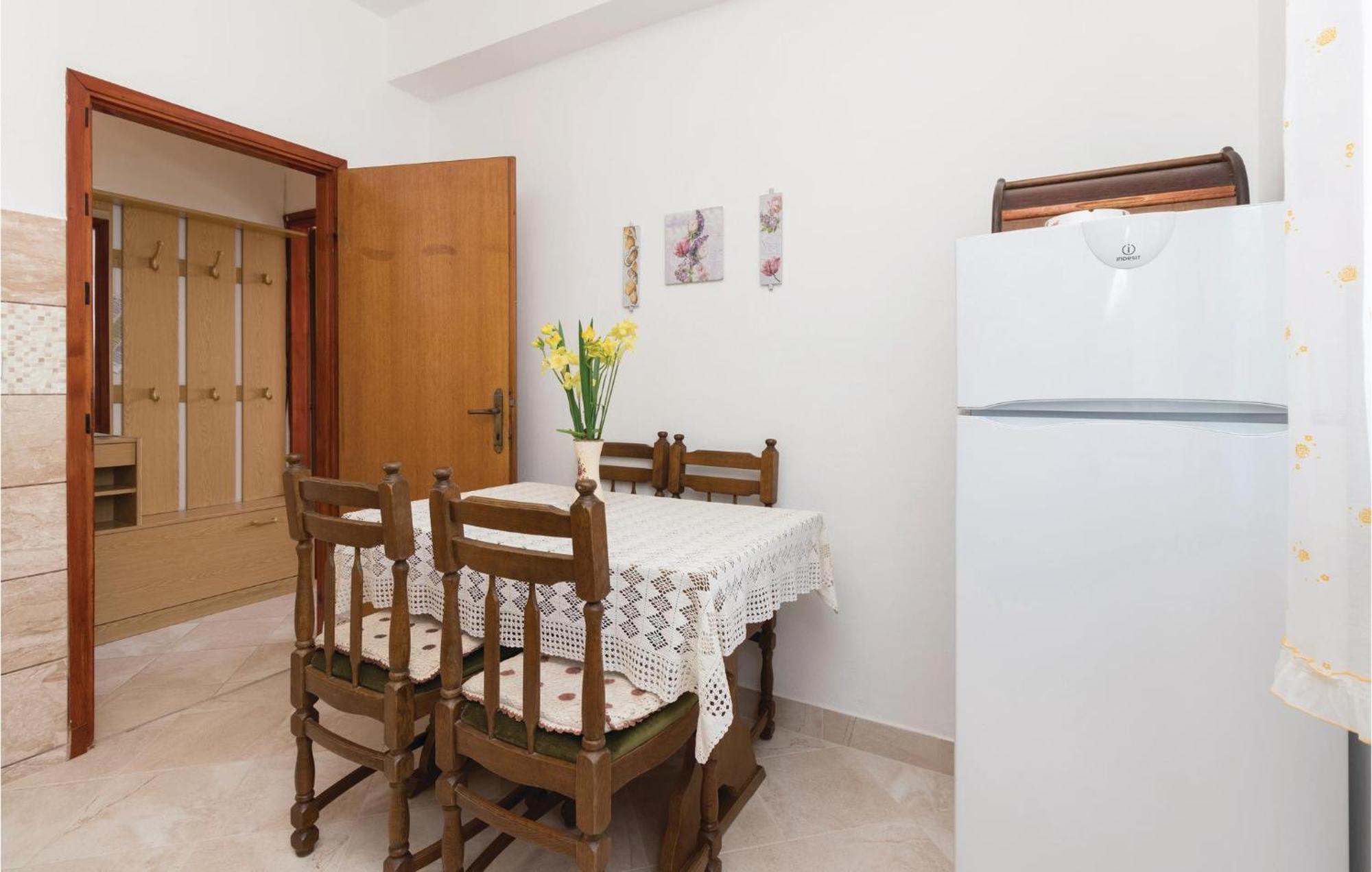 Nice Apartment In Zadar With Wifi Extérieur photo