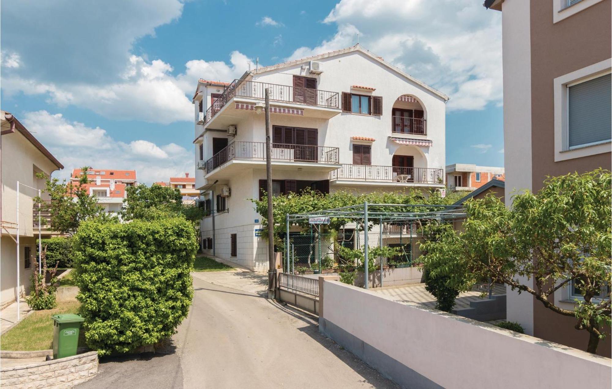 Nice Apartment In Zadar With Wifi Extérieur photo