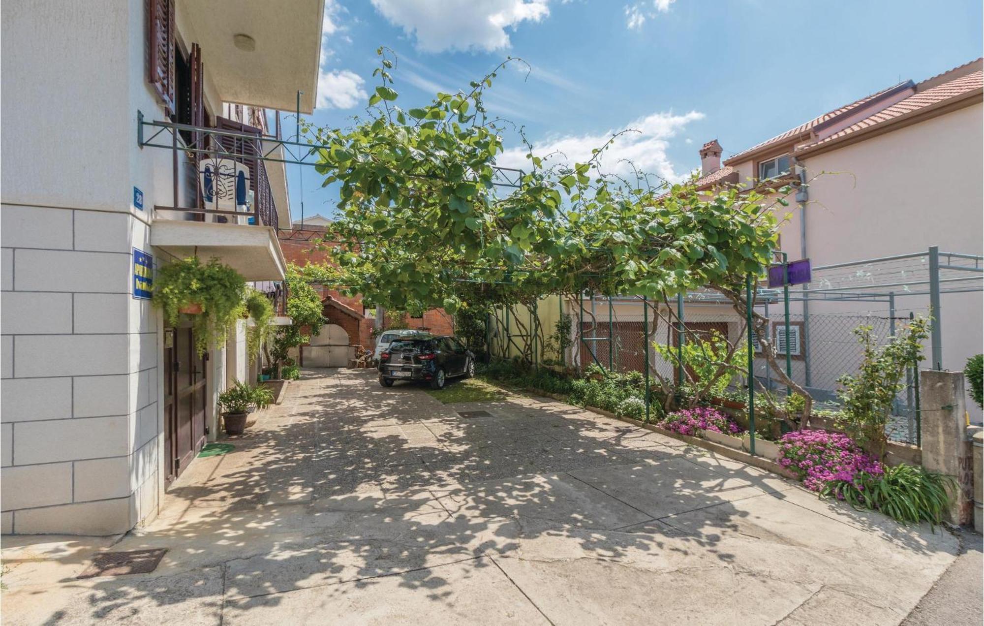 Nice Apartment In Zadar With Wifi Extérieur photo
